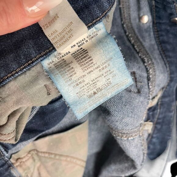 Diesel Womens 29 Liv Jeans Slim Straight Low Rise Dark Blue Stretch Y2K - Picture 4 of 10